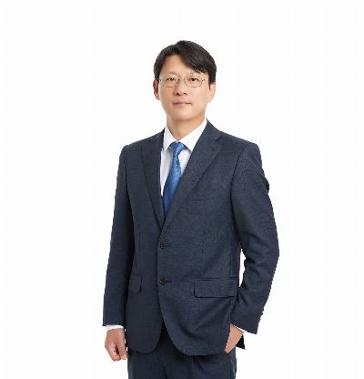 •	B.S., Material Engineering, Hanyang University, 2004